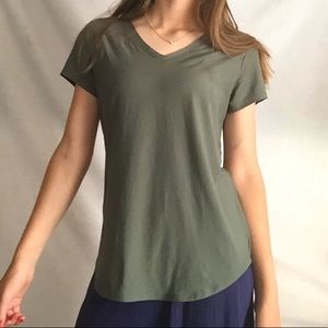 No Boundaries dark green T-shirt